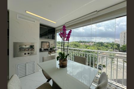 Apartamento à venda com 62m², 2 quartos e 1 vagaVaranda