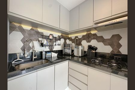 Apartamento à venda com 62m², 2 quartos e 1 vagaSala/Cozinha