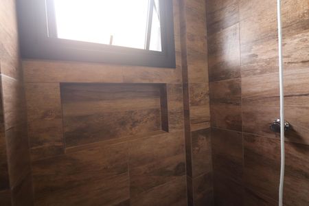 Banheiro de kitnet/studio para alugar com 1 quarto, 28m² em Vila Nova, Novo Hamburgo