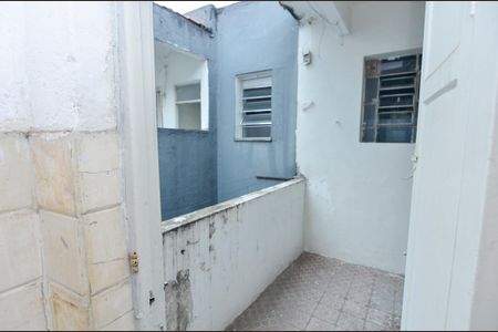 Apartamento para alugar com 60m², 2 quartos e sem vagaBanheiro de Serviço