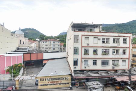 Apartamento para alugar com 60m², 2 quartos e sem vagaSala