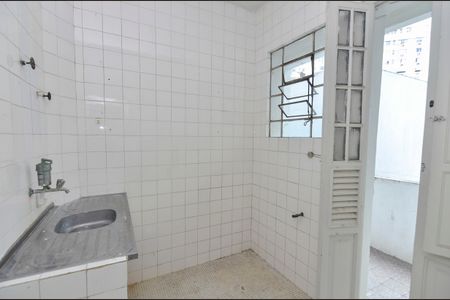 Apartamento para alugar com 60m², 2 quartos e sem vagaCozinha