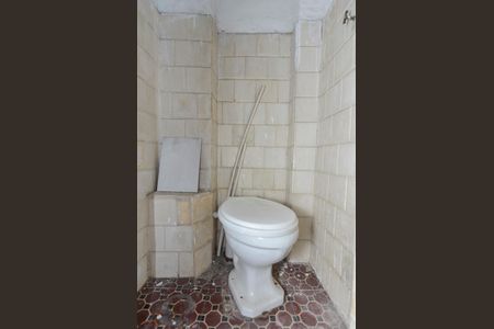 Apartamento para alugar com 60m², 2 quartos e sem vagaBanheiro de Serviço