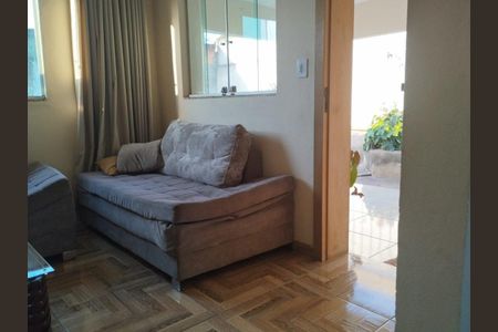 Casa à venda com 2 quartos, 525m² em Estrela Dalva, Belo Horizonte