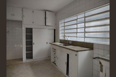 Casa à venda com 2 quartos, 150m² em Vila Anhanguera, São Paulo
