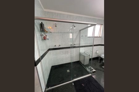 Casa à venda com 200m², 5 quartos e 3 vagas