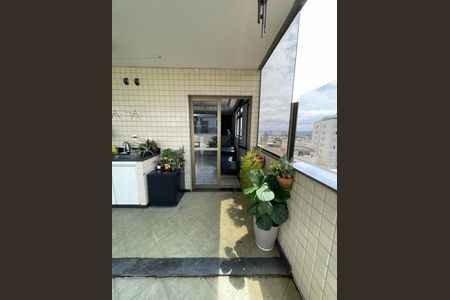 Casa à venda com 200m², 5 quartos e 3 vagas