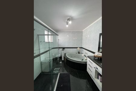 Casa à venda com 200m², 5 quartos e 3 vagas