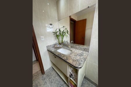 Casa à venda com 200m², 5 quartos e 3 vagas