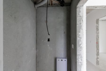 Apartamento à venda com 219m², 3 quartos e 4 vagasBanheiro da Suíte 2