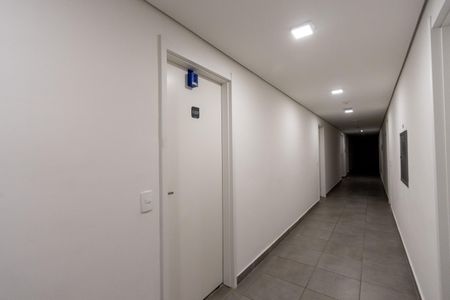 Apartamento para alugar com 33m², 1 quarto e sem vagaLockbox