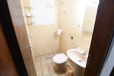 Casa à venda com 300m², 3 quartos e 2 vagasBanheiro Suíte