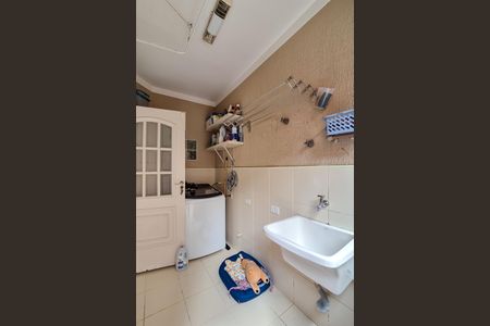 Casa à venda com 193m², 3 quartos e 4 vagasÁrea de Serviço