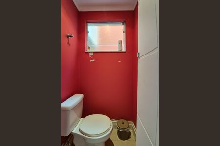 Casa à venda com 193m², 3 quartos e 4 vagasLavabo