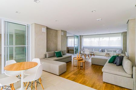 Apartamento para alugar com 39m², 2 quartos e sem vagaÁrea comum - Salão de festas