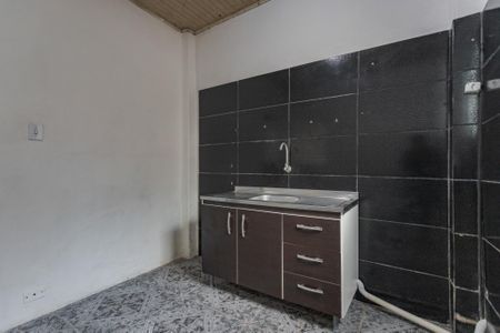 Casa para alugar com 43m², 1 quarto e sem vaga Casa para alugar com 43m², 1 quarto e sem vagaCozinha e Área de Serviço