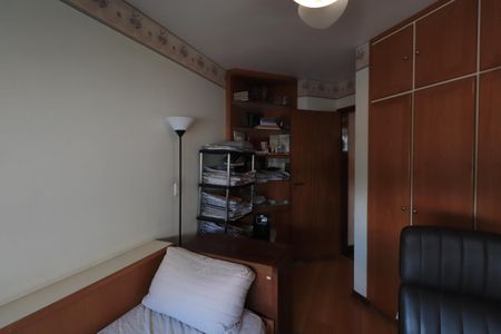 Apartamento à venda com 170m², 4 quartos e 2 vagasQuarto 4