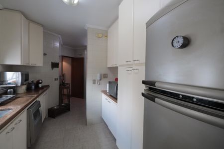 Apartamento à venda com 170m², 4 quartos e 2 vagasCozinha