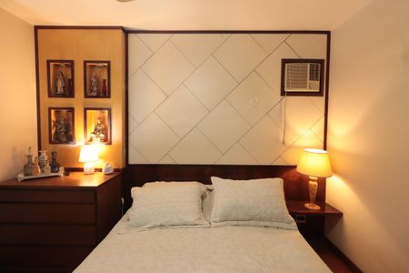 Apartamento à venda com 170m², 4 quartos e 2 vagasQuarto Suíte