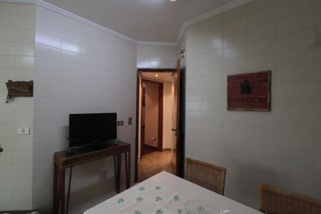 Apartamento à venda com 170m², 4 quartos e 2 vagasCozinha