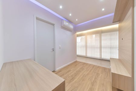 Sala de apartamento para alugar com 1 quarto, 35m² em Santo Amaro, São Paulo