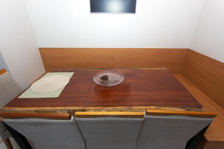 Apartamento à venda com 52m², 2 quartos e 1 vagaSala - Mesa e Cadeiras