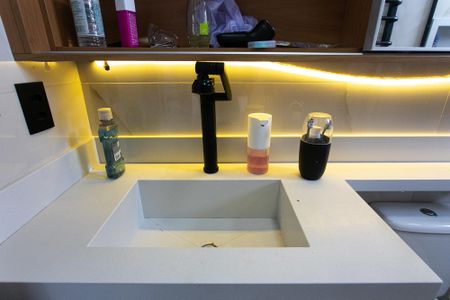 Apartamento à venda com 52m², 2 quartos e 1 vagaBanheiro da Suíte