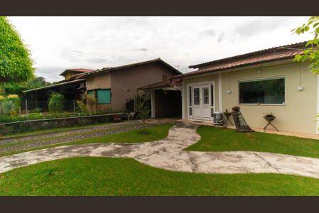 Casa à venda com 450m², 3 quartos e 2 vagas