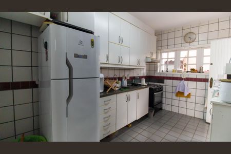 Casa à venda com 450m², 3 quartos e 2 vagas