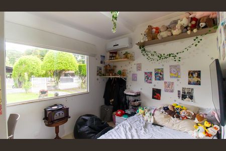 Casa à venda com 450m², 3 quartos e 2 vagas