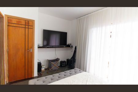 Casa à venda com 450m², 3 quartos e 2 vagas