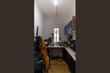 Casa à venda com 450m², 3 quartos e 2 vagas