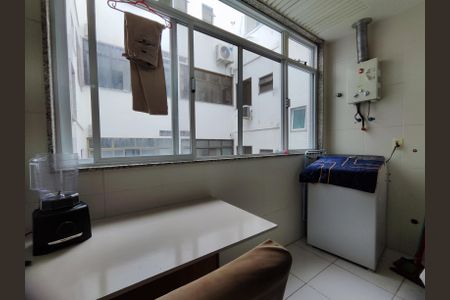 Apartamento para alugar com 87m², 3 quartos e 1 vagaÁrea de Serviço