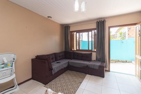 Sala de casa à venda com 2 quartos, 56m² em Hípica, Porto Alegre