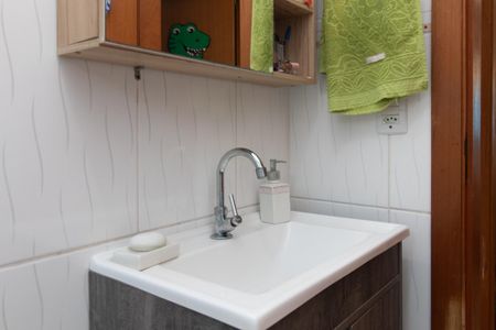 Casa à venda com 58m², 2 quartos e 1 vagaBanheiro