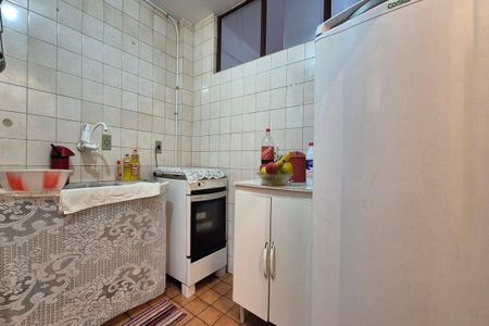 Cozinha de apartamento à venda com 1 quarto, 45m² em Botafogo, Campinas
