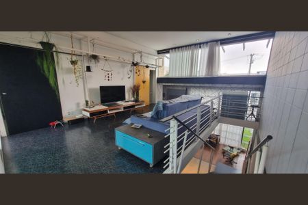 Sala  de casa de condomínio para alugar com 4 quartos, 350m² em Jardim Residencial Suzano, Suzano