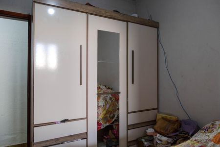 Casa à venda com 300m², 3 quartos e 2 vagas