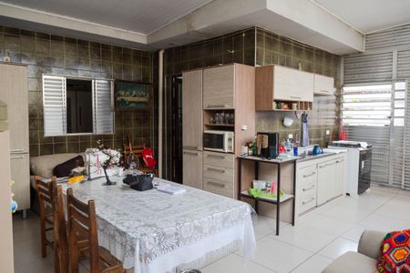 Casa à venda com 300m², 3 quartos e 2 vagas