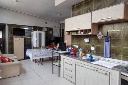 Casa à venda com 300m², 3 quartos e 2 vagas