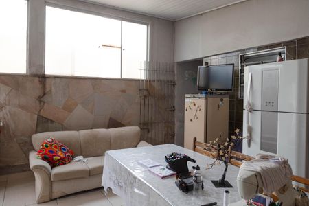 Casa à venda com 300m², 3 quartos e 2 vagas