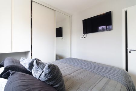 Apartamento à venda com 75m², 2 quartos e 2 vagas Apartamento à venda com 75m², 2 quartos e 2 vagasSuíte