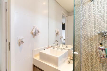 Apartamento à venda com 75m², 2 quartos e 2 vagas Apartamento à venda com 75m², 2 quartos e 2 vagasBanheiro Social