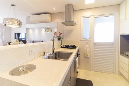 Apartamento à venda com 75m², 2 quartos e 2 vagas Apartamento à venda com 75m², 2 quartos e 2 vagasCozinha