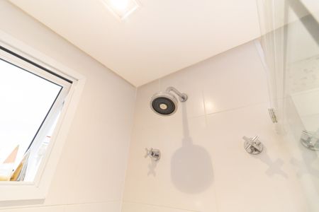 Apartamento à venda com 75m², 2 quartos e 2 vagas Apartamento à venda com 75m², 2 quartos e 2 vagasBanheiro da Suíte