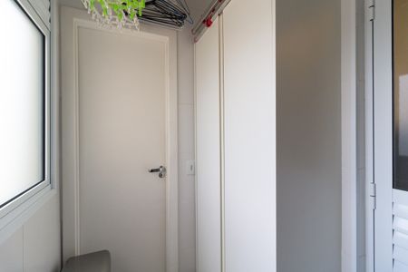 Apartamento à venda com 75m², 2 quartos e 2 vagas Apartamento à venda com 75m², 2 quartos e 2 vagasLavanderia