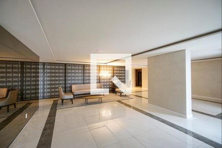 Apartamento à venda com 115m², 3 quartos e 2 vagas Apartamento à venda com 115m², 3 quartos e 2 vagasHall social