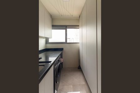 Apartamento à venda com 115m², 3 quartos e 2 vagas Apartamento à venda com 115m², 3 quartos e 2 vagasÁrea de Serviço
