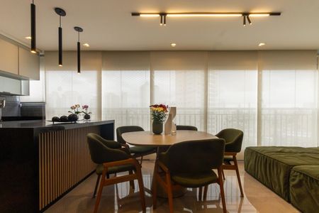 Apartamento à venda com 115m², 3 quartos e 2 vagas Apartamento à venda com 115m², 3 quartos e 2 vagasVaranda da Sala