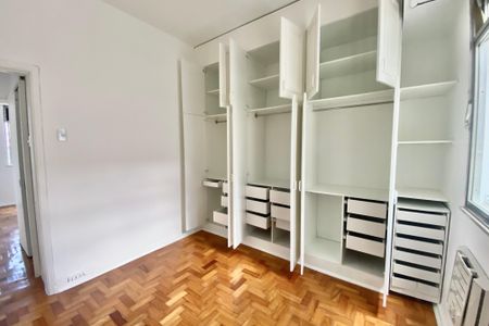 Quarto 2 de apartamento para alugar com 2 quartos, 65m² em Leblon, Rio de Janeiro